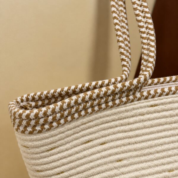 Rope Basket Tote Bag حقيبة توت نسائية بتصميم سلة من الحبال المنسوجة ومقابض طويلة